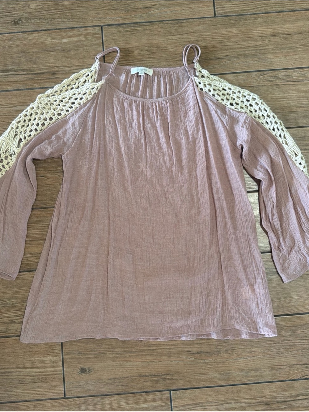Umgee Dusty Rose Cold-Shoulder Crochet Sleeve Tunic